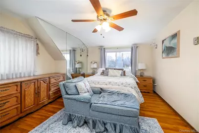 12 Link Lane, Hicksville, NY 11801 - Photo 9