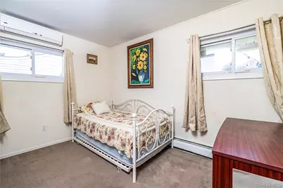 12 Link Lane, Hicksville, NY 11801 - Photo 7