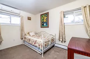 12 Link Ln, Hicksville, NY 11801 - Photo 7