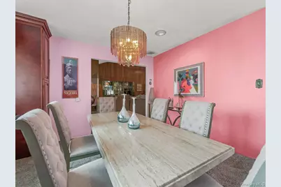 14 Greentree Circle, Westbury, NY 11590 - Photo 9