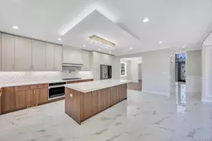 1630 Salem Rd, Valley Stream, NY 11580 - Photo 11