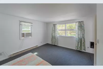 21 Van Dam Road, Hyde Park, NY 12538 - Photo 19