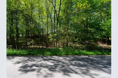 21 Van Dam Road, Hyde Park, NY 12538 - Photo 25
