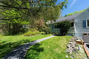21 Van Dam Rd, Hyde Park, NY 12538 - Photo 27