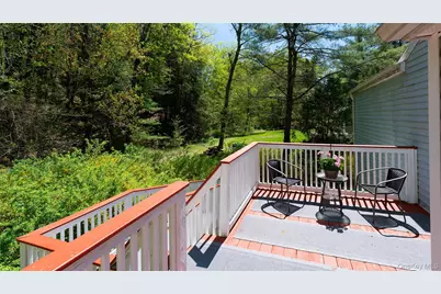 21 Van Dam Road, Hyde Park, NY 12538 - Photo 5