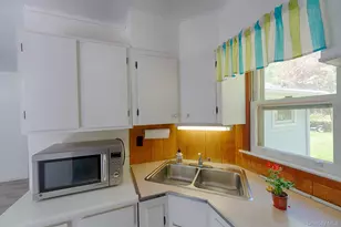 21 Van Dam Rd, Hyde Park, NY 12538 - Photo 13