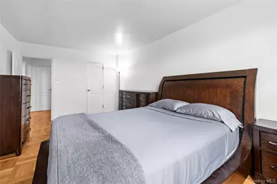 4555 Henry Hudson Parkway #A908, Bronx, NY 10471 - Photo 9