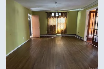 501 Lafayette Avenue, Rockville Centre, NY 11570 - Photo 5