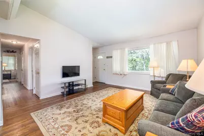 9 Gold Street, Kings Park, NY 11754 - Photo 5