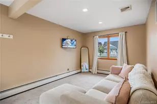 18 Ithaca St, Lindenhurst, NY 11757 - Photo 31