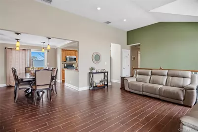 18 Ithaca Street, Lindenhurst, NY 11757 - Photo 7
