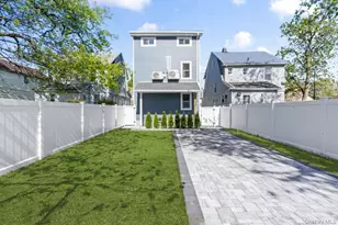 111-68 147th St, Jamaica, NY 11435 - Photo 9