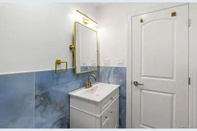 111-68 147th Street, Jamaica, NY 11435 - Photo 17
