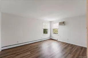 38 7th St, New Hyde Park, NY 11040 - Photo 23