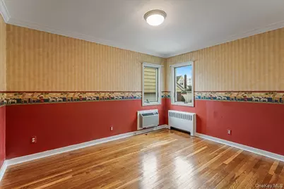 38 7th Street, New Hyde Park, NY 11040 - Photo 11