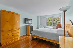 70-31 108th St, Forest Hills, NY 11375 - Photo 15