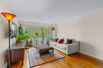 70-31 108th Street #3G, Forest Hills, NY 11375 - Photo 3
