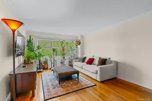 70-31 108th St, Forest Hills, NY 11375 - Photo 3
