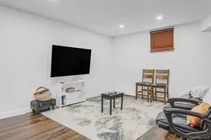 630 Wall St, West Hempstead, NY 11552 - Photo 41