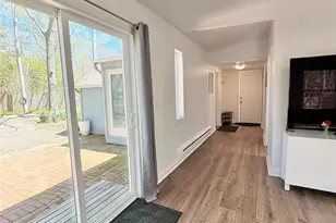 134 B Montauk Hwy, Westhampton, NY 11977 - Photo 5
