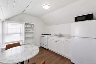 134 B Montauk Hwy, Westhampton, NY 11977 - Photo 7
