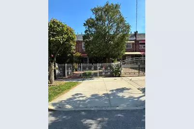2216 Seward Avenue, Bronx, NY 10473 - Photo 3
