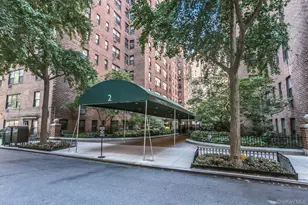 2 Tudor City Pl, New York, NY 10017 - Photo 13