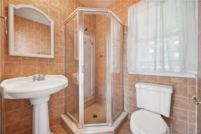 1235 Post Road, Scarsdale, NY 10583 - Photo 9