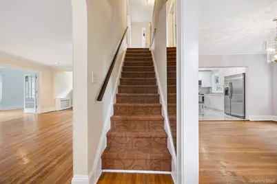 1235 Post Road, Scarsdale, NY 10583 - Photo 15