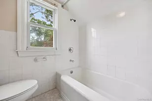 1235 Post Rd, Scarsdale, NY 10583 - Photo 25
