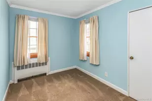 604 Center Briarwood Ave, West Islip, NY 11795 - Photo 13