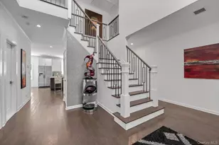 41 Patience Ln, Westbury, NY 11590 - Photo 3