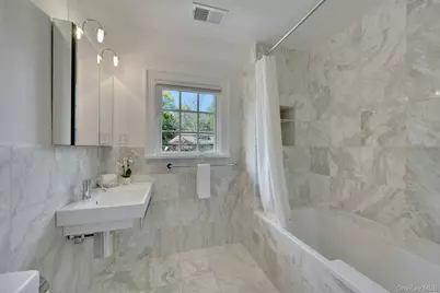 100 Walworth Avenue, Scarsdale, NY 10583 - Photo 21