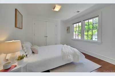 100 Walworth Avenue, Scarsdale, NY 10583 - Photo 19