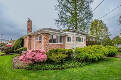 25 Hollywood Drive, Plainview, NY 11803 - Photo 27