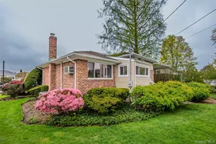 25 Hollywood Dr, Plainview, NY 11803 - Photo 27
