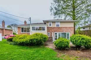 25 Hollywood Dr, Plainview, NY 11803 - Photo 23