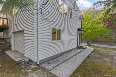 56 McArthur Lane, Smithtown, NY 11787 - Photo 31