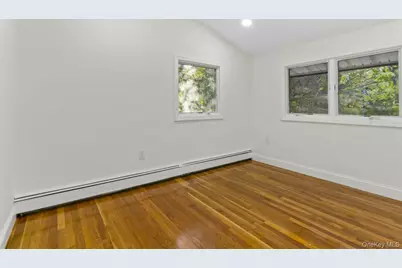 56 McArthur Lane, Smithtown, NY 11787 - Photo 21