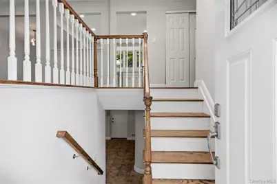 183 N Marginal Road, Jericho, NY 11753 - Photo 5