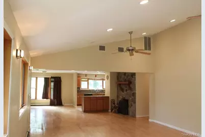 104 Windsor Terrace, Salisbury Mills, NY 12577 - Photo 7