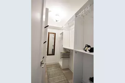 50 Hillpark Avenue #3E, Great Neck, NY 11021 - Photo 31