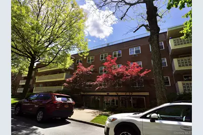 50 Hillpark Avenue #3E, Great Neck, NY 11021 - Photo 43
