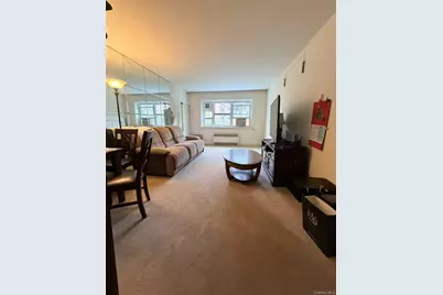 4455 Kissena Boulevard #5E, Flushing, NY 11355 - Photo 3