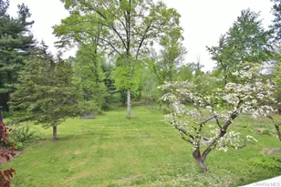 124 Cherrywood Dr, Fishkill, NY 12524 - Photo 31