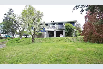 124 Cherrywood Drive, Fishkill, NY 12524 - Photo 27