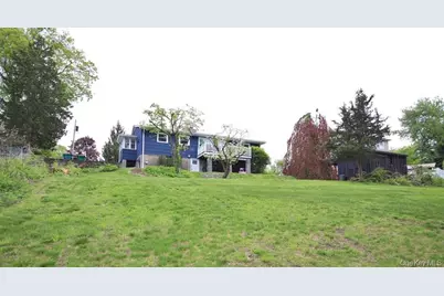 124 Cherrywood Drive, Fishkill, NY 12524 - Photo 29
