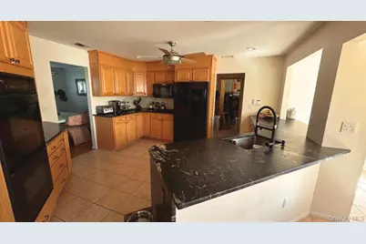 3 Mercedes Court, Patchogue, NY 11772 - Photo 5