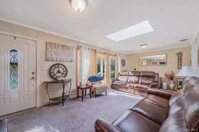 19 Cypress Lane, Shirley, NY 11967 - Photo 3
