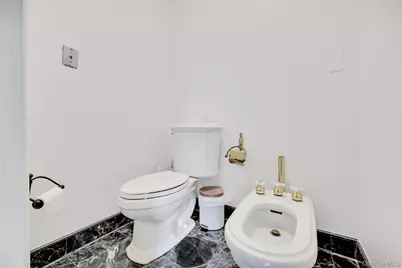 105 Everit Avenue, Hewlett, NY 11557 - Photo 41
